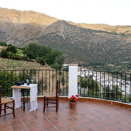 Casa Rural El Fuerte De Atabuey Тревелес Экстерьер фото