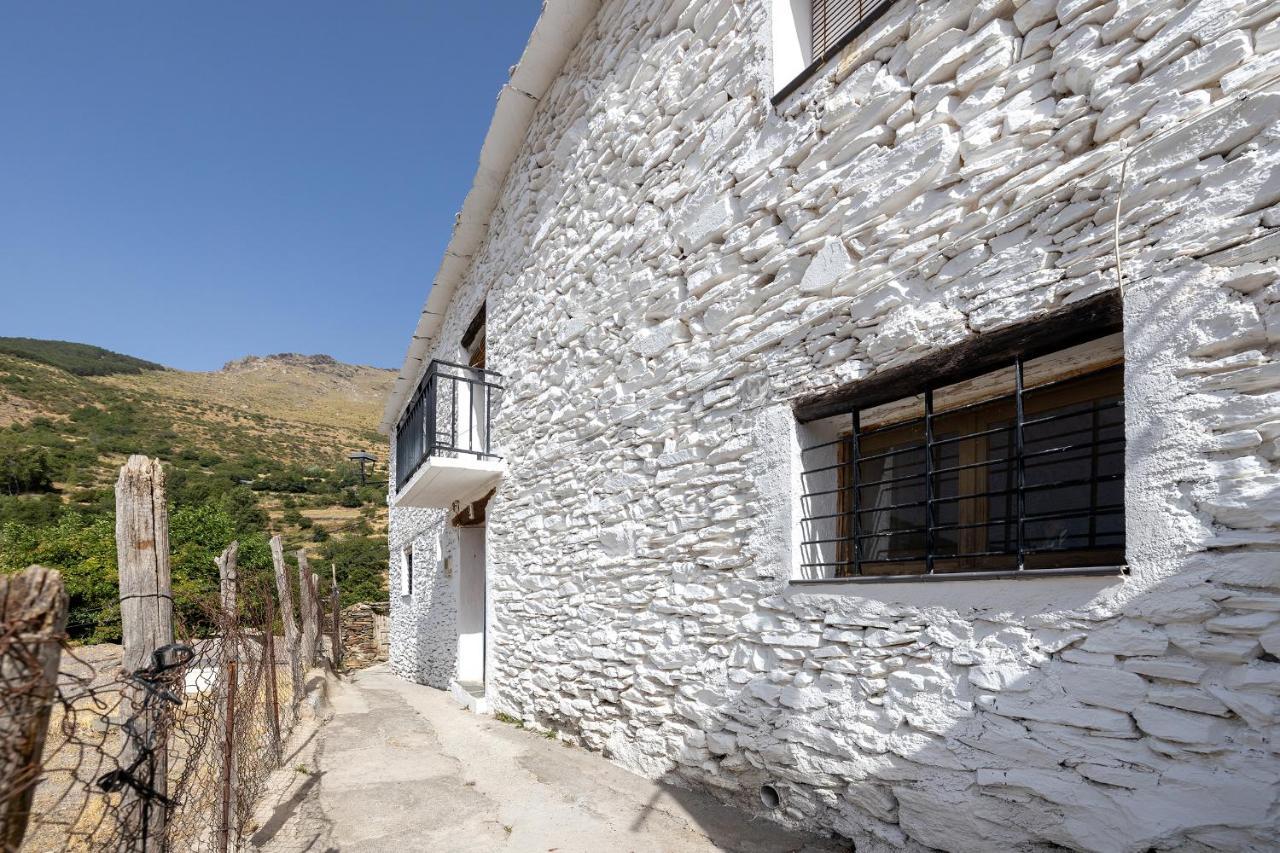 Casa Rural El Fuerte De Atabuey Тревелес Экстерьер фото